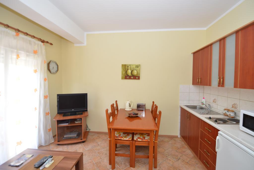 Apartments Popovic 2 コトル 部屋 写真
